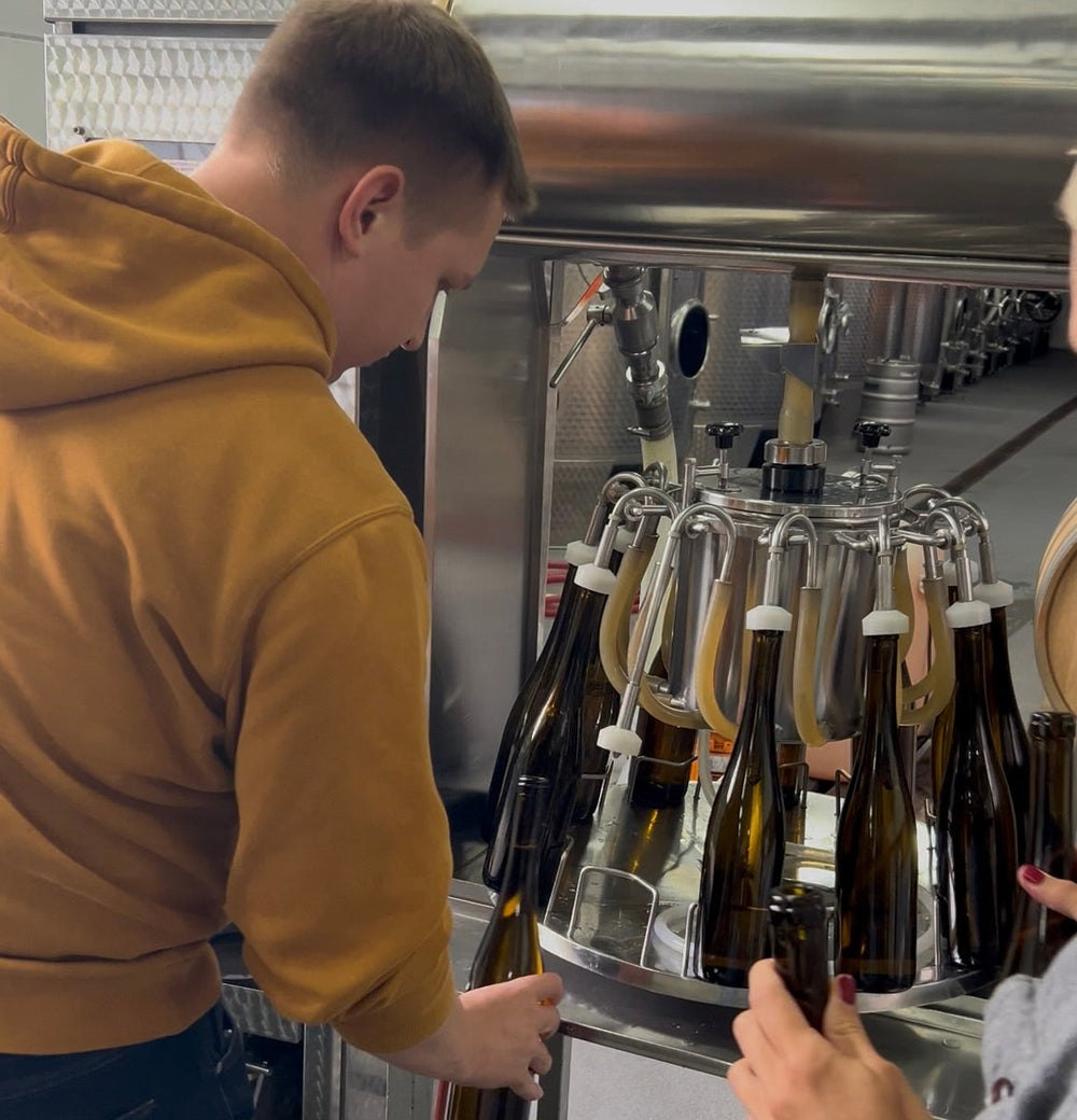 Ein großer Tag für unsere woiimakers: Die erste eigene Abfüllung!